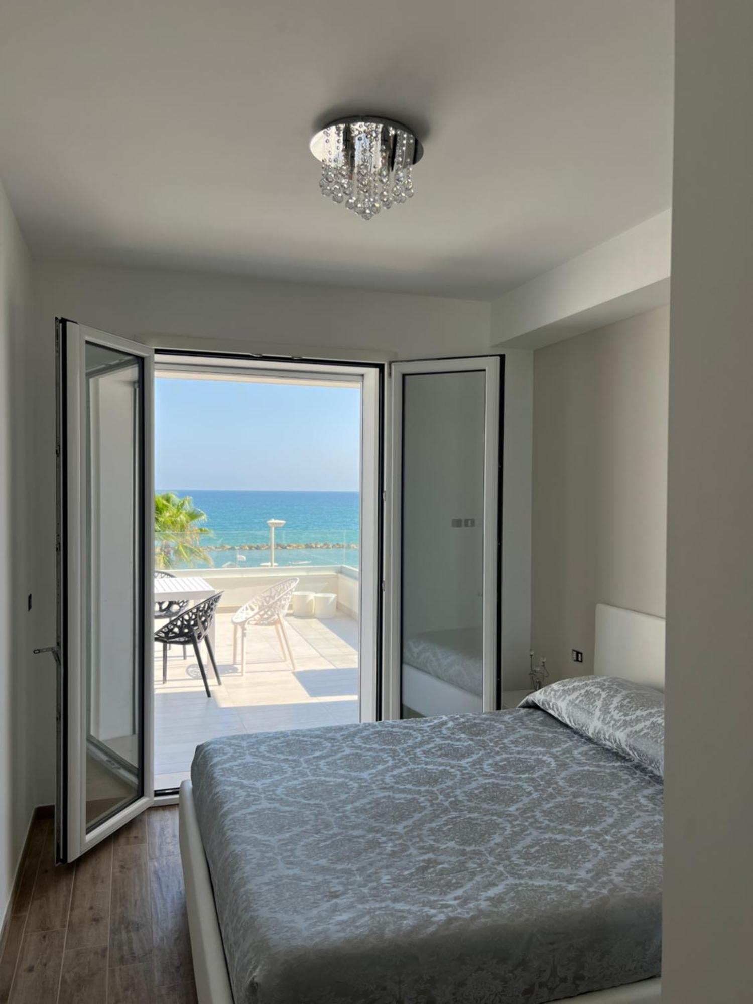 Apartamento Fronte Mare Térmoli Exterior foto