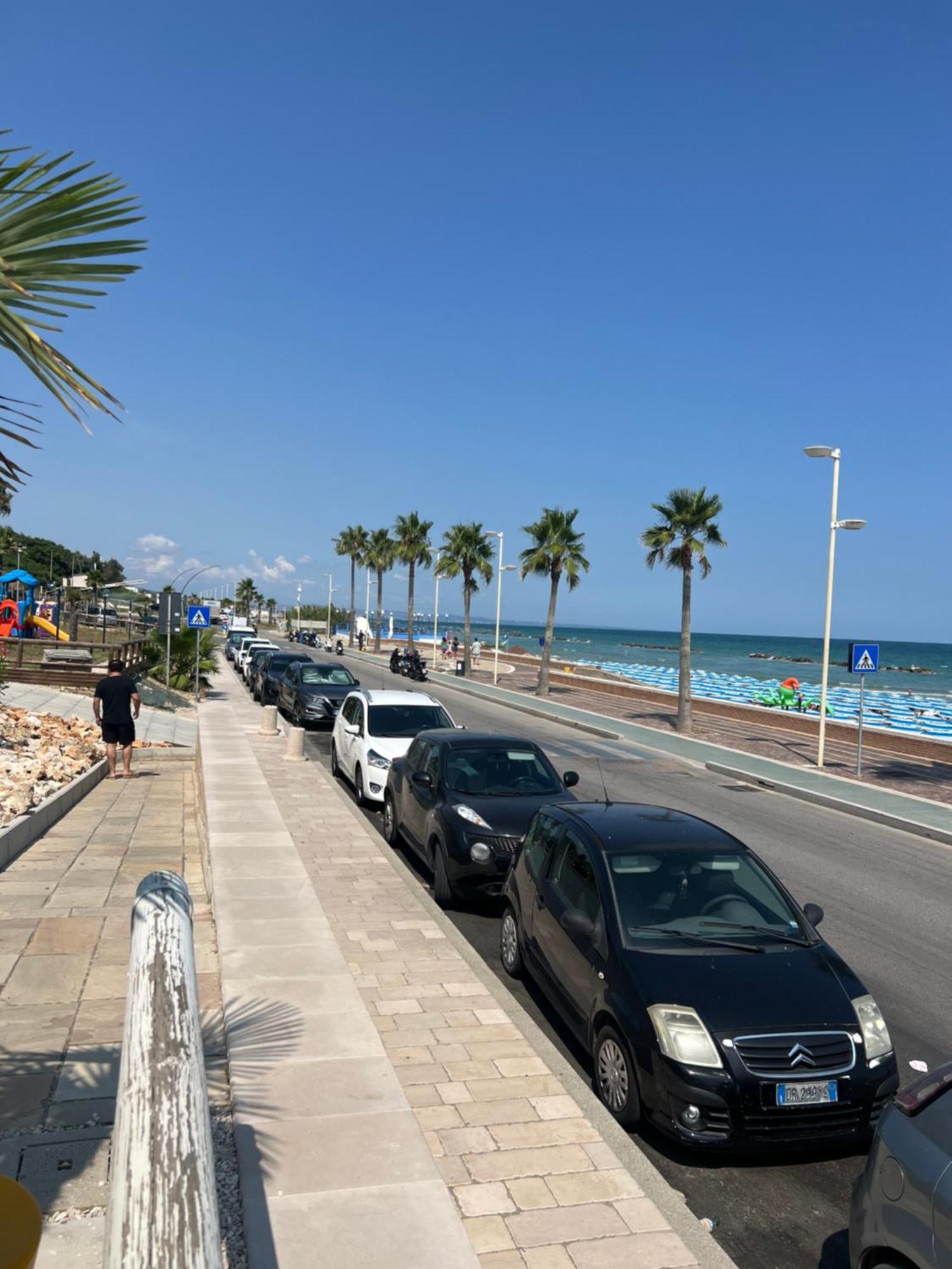 Apartamento Fronte Mare Térmoli Exterior foto