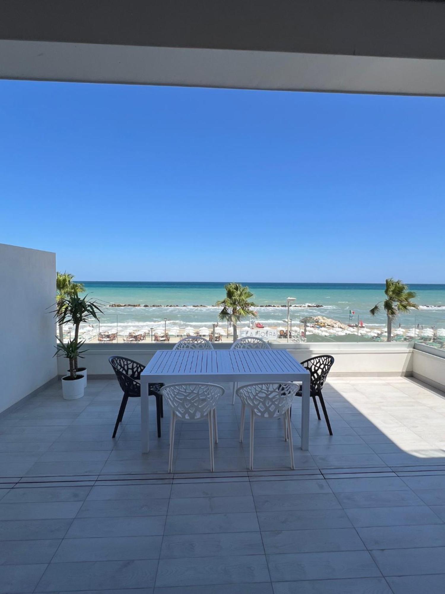Apartamento Fronte Mare Térmoli Exterior foto